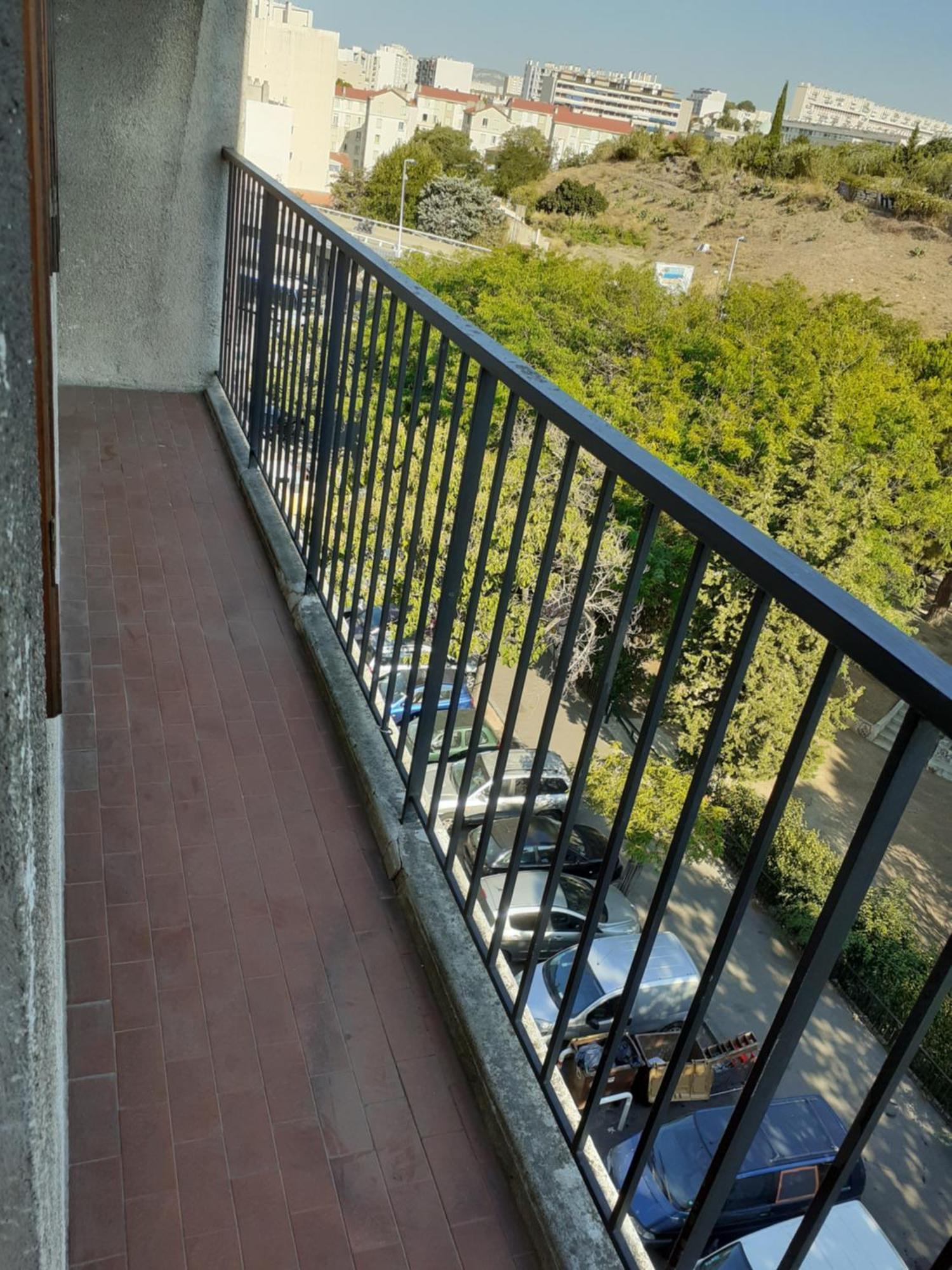Chambre B1 Dans Un Appartement En Colocation Marseille Kültér fotó