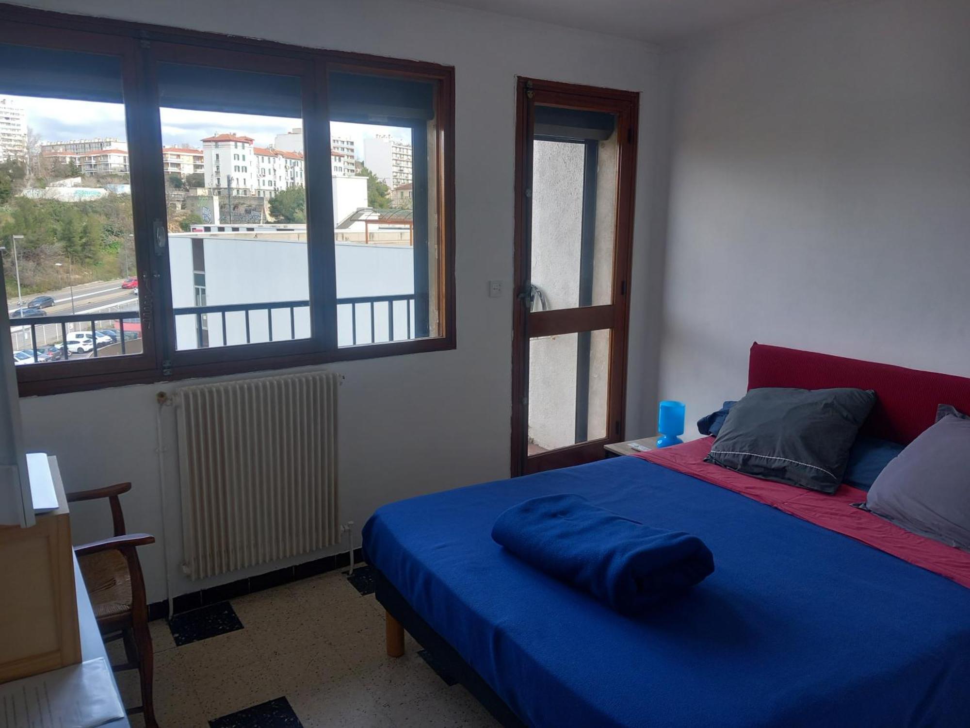 Chambre B1 Dans Un Appartement En Colocation Marseille Kültér fotó